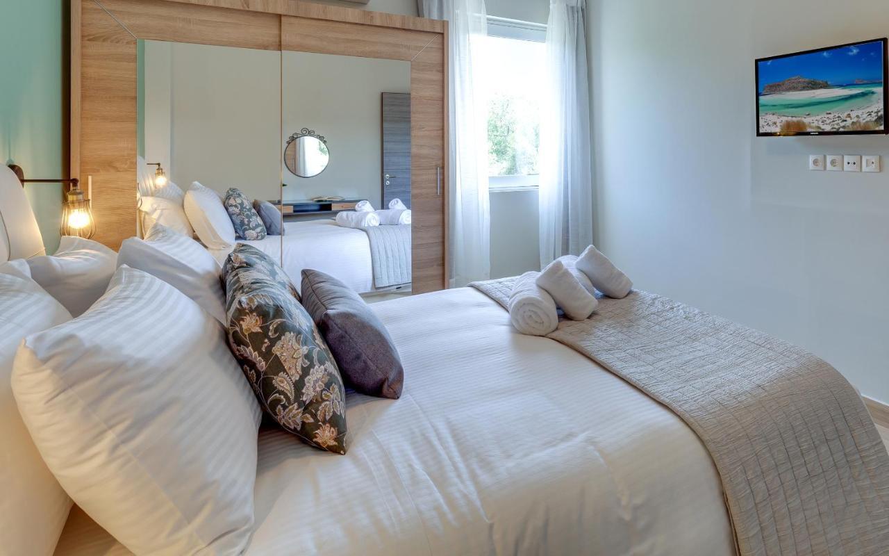 Chania Elite Homes Ii-Apartment Near Venizelos Tombs Monument Bagian luar foto